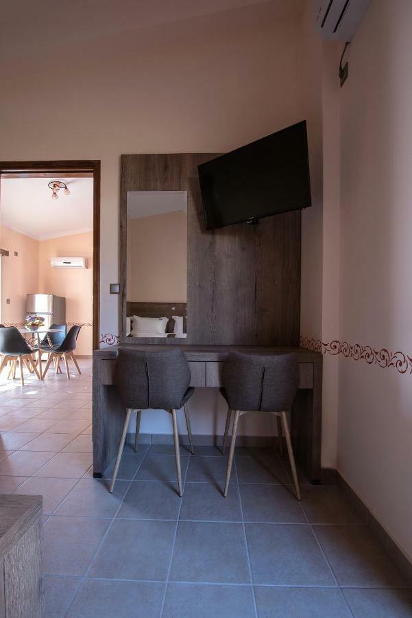 Cyrenia Guesthouse Monemvasia Ngoại thất bức ảnh